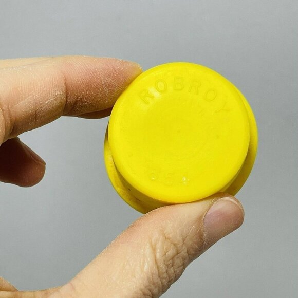 Polar Bear Air Freshener Potpourri Fridge Baking Soda Container Holder Fragrance - Picture 9 of 9